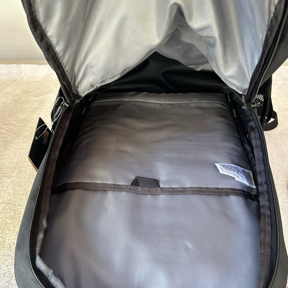 The North Face Stalwart Laptop Backpack Black/Gray Invisalign Logo BNWT - Picture 14 of 14